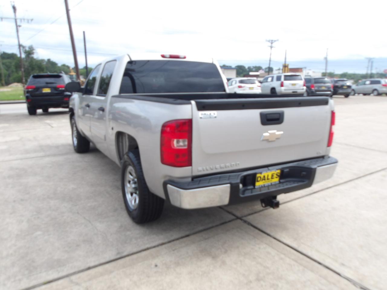 Chevrolet Silverado 1500 2WD Crew Cab 143.5" LS 2008