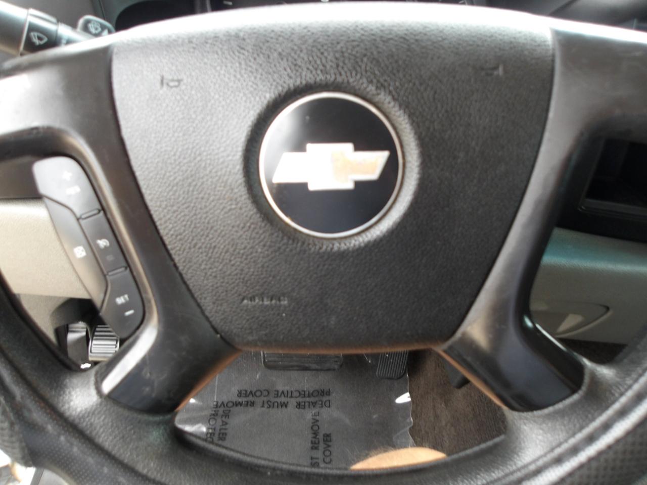 Chevrolet Silverado 1500 2WD Crew Cab 143.5" LS 2008