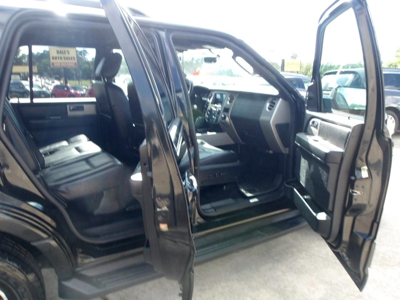 Ford Expedition XLT 2WD 2017