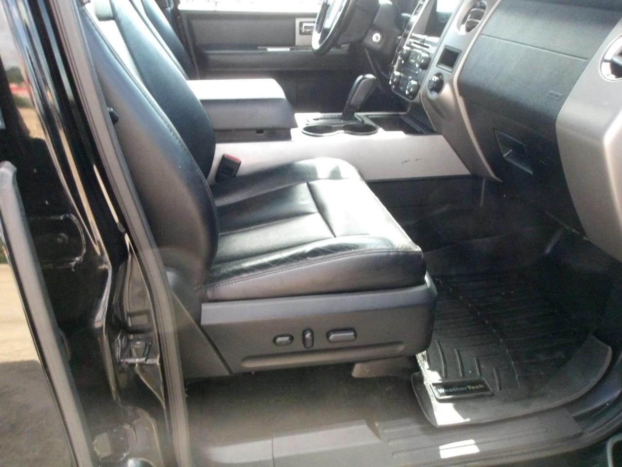 Ford Expedition XLT 2WD 2017