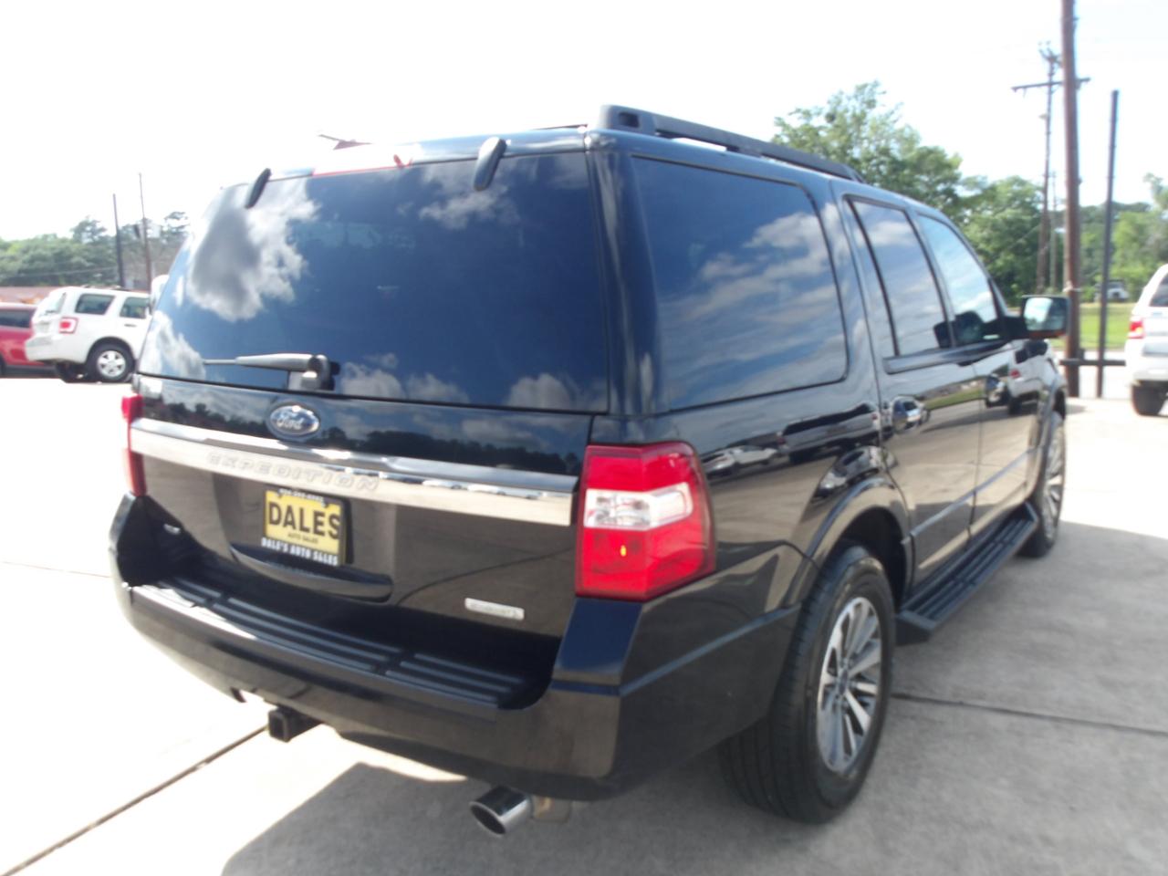 Ford Expedition XLT 2WD 2017