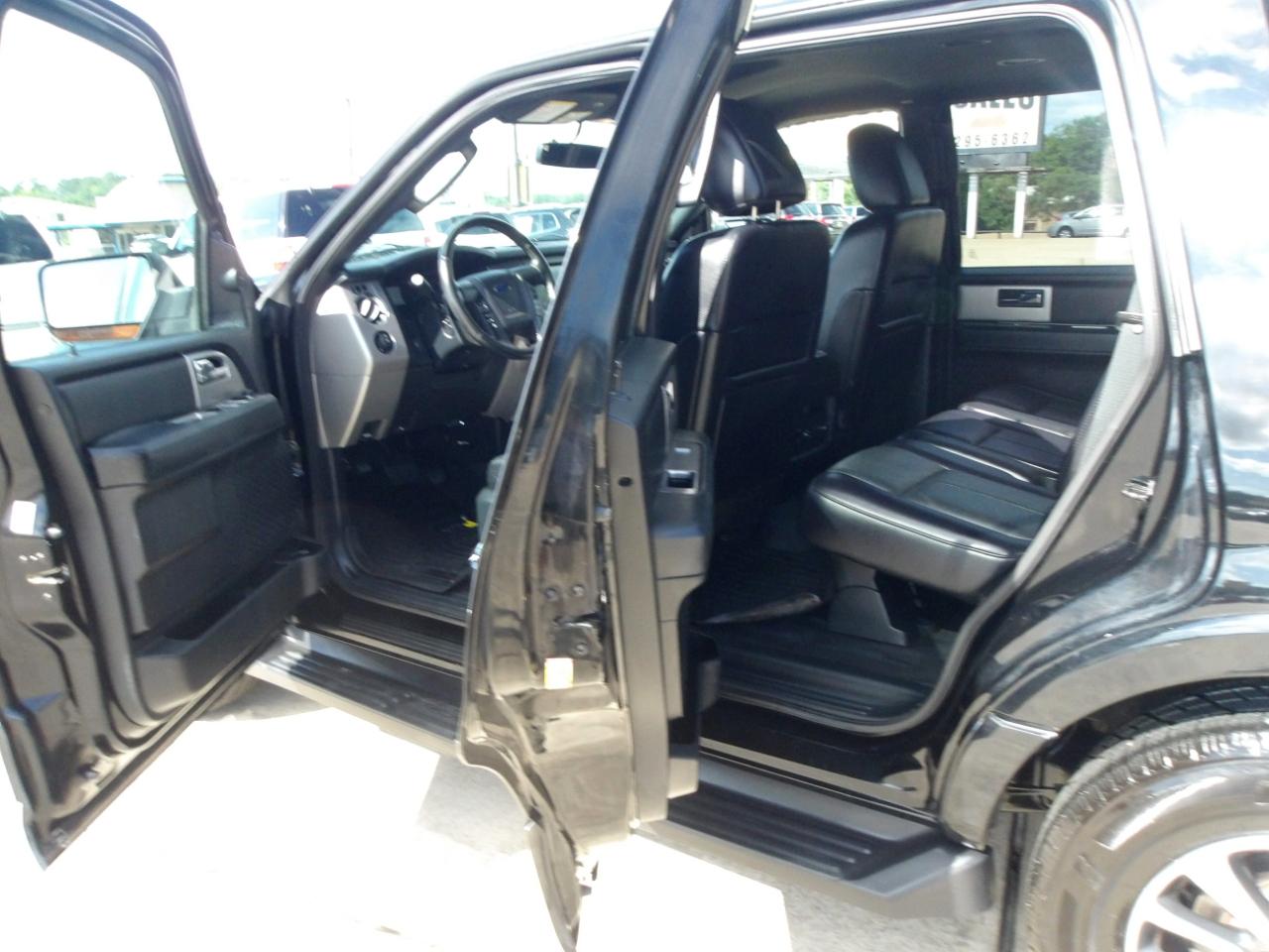 Ford Expedition XLT 2WD 2017