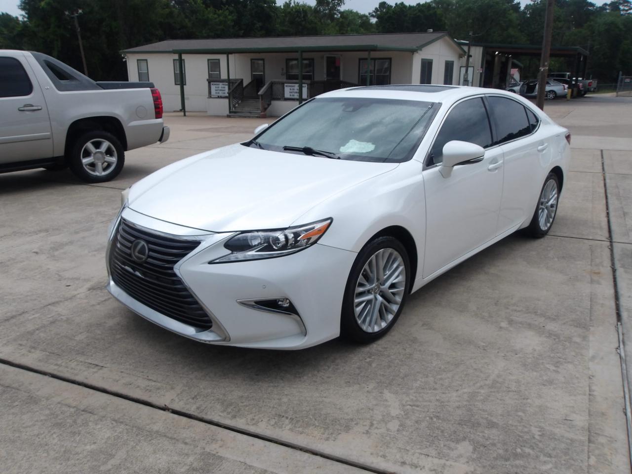 Lexus ES 350 4dr Sdn 2016