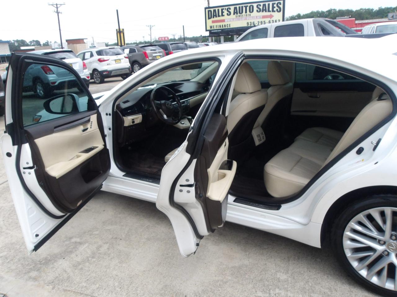 Lexus ES 350 4dr Sdn 2016