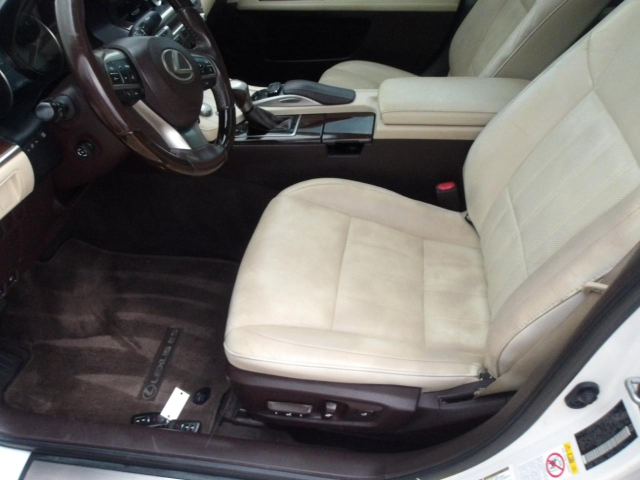 Lexus ES 350 4dr Sdn 2016