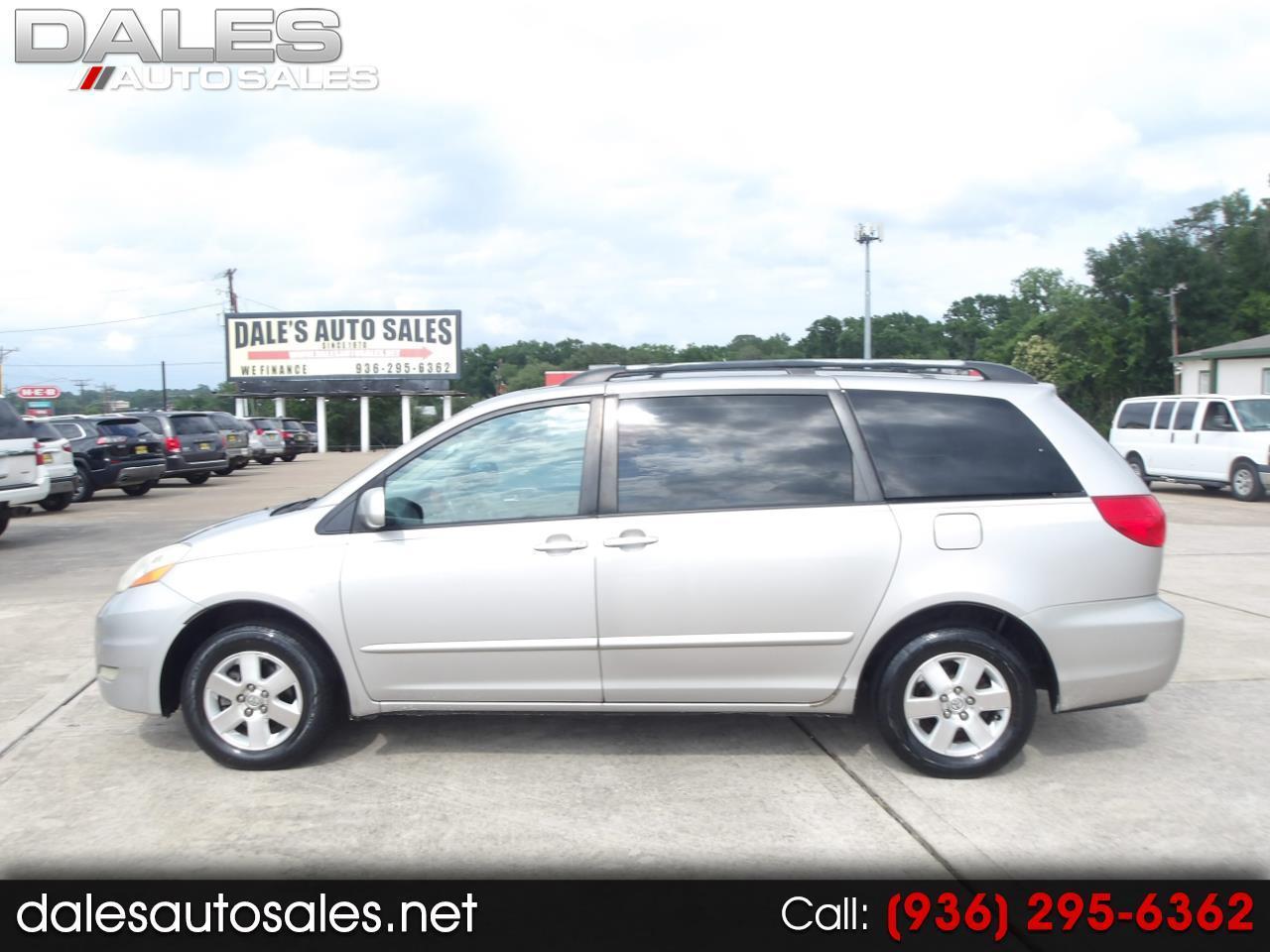 Toyota Sienna  2010