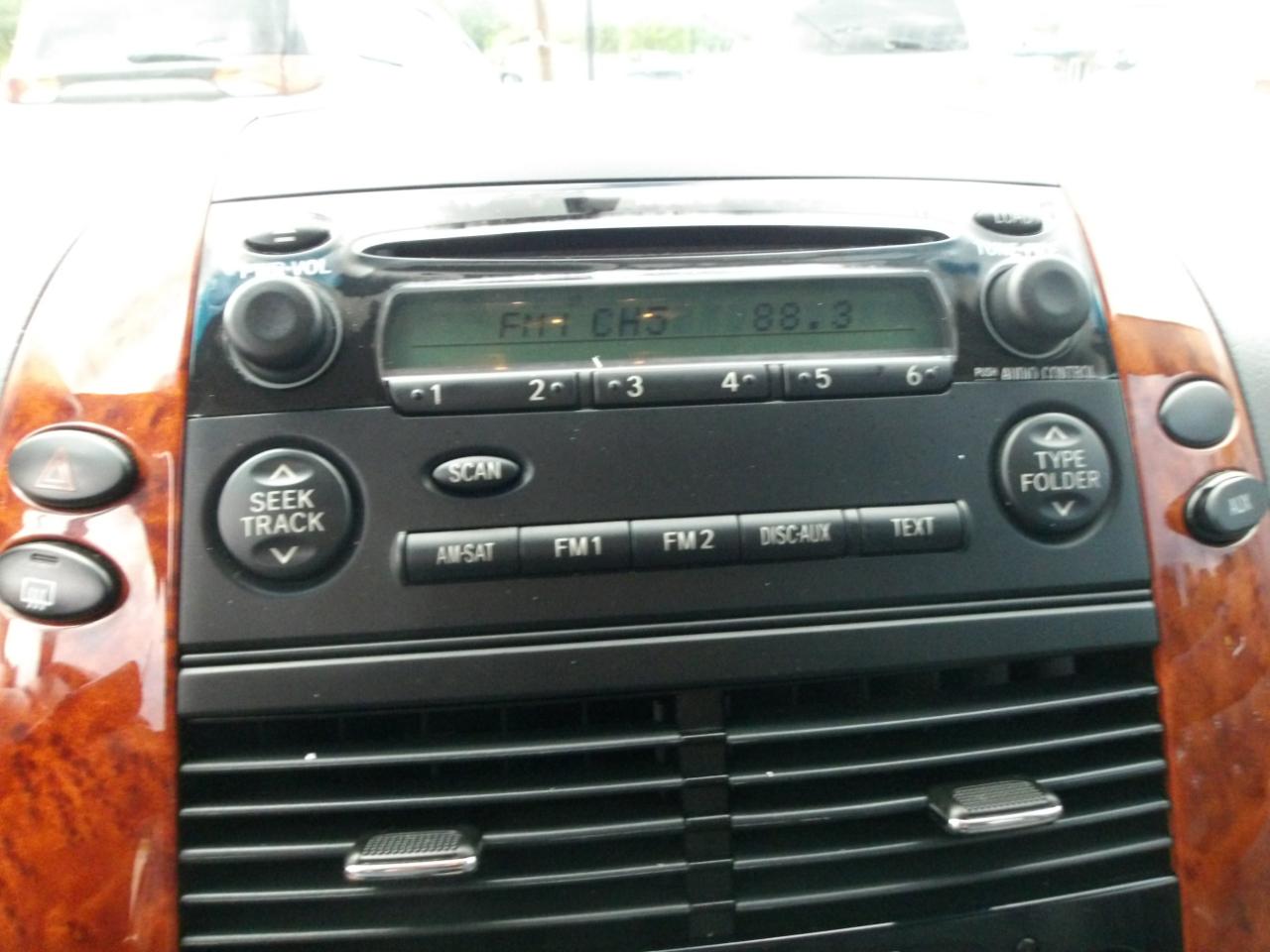 Toyota Sienna  2010