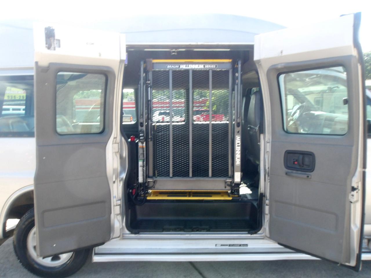Chevrolet Express 2500  2007