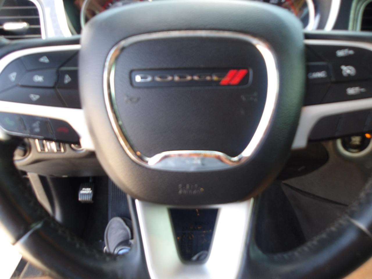 Dodge Charger 4dr Sdn SXT RWD 2016