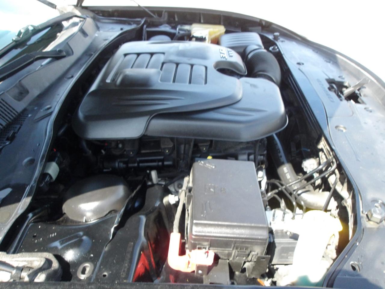 Dodge Charger 4dr Sdn SXT RWD 2016