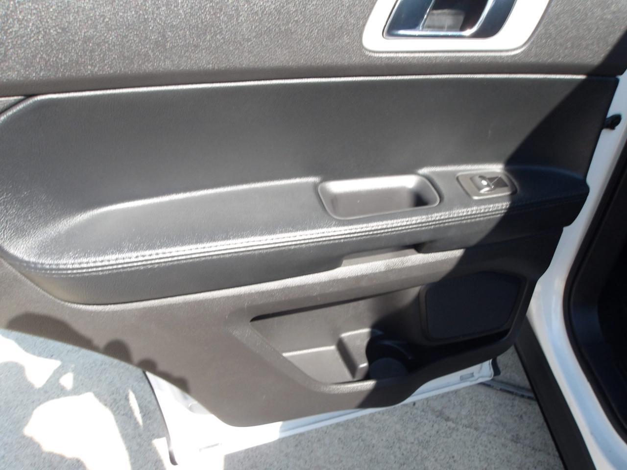 Ford Explorer 4WD 4dr Sport 2015