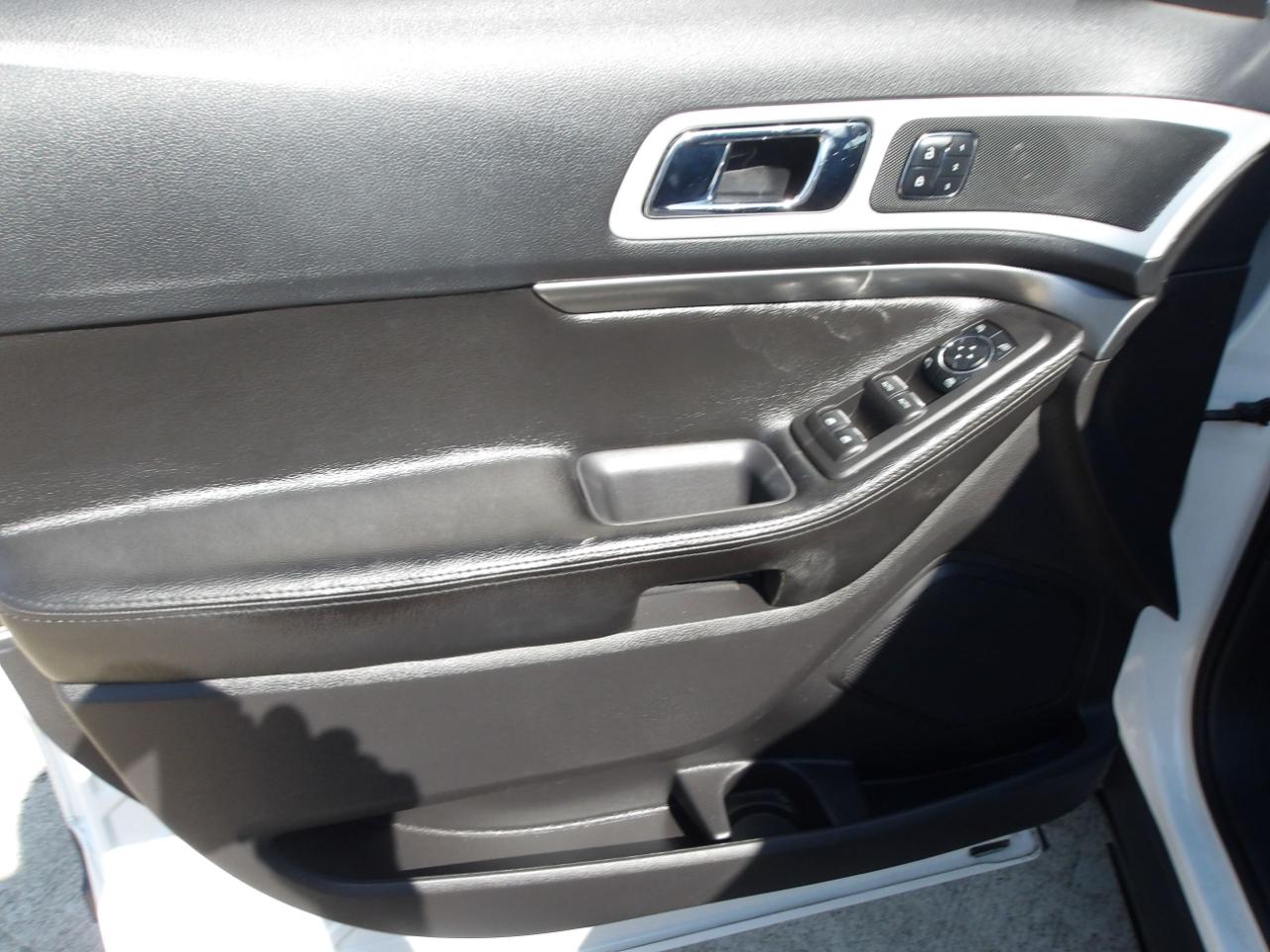 Ford Explorer 4WD 4dr Sport 2015