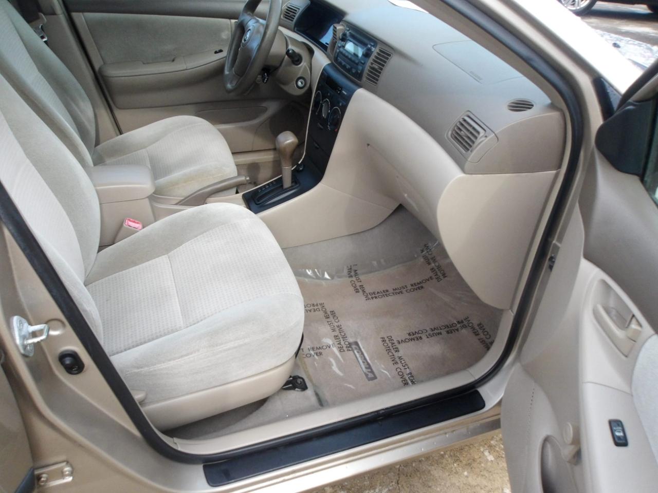 Toyota Corolla 4dr Sdn CE Auto (Natl) 2005