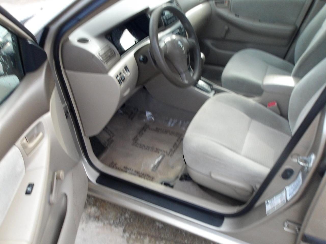 Toyota Corolla 4dr Sdn CE Auto (Natl) 2005