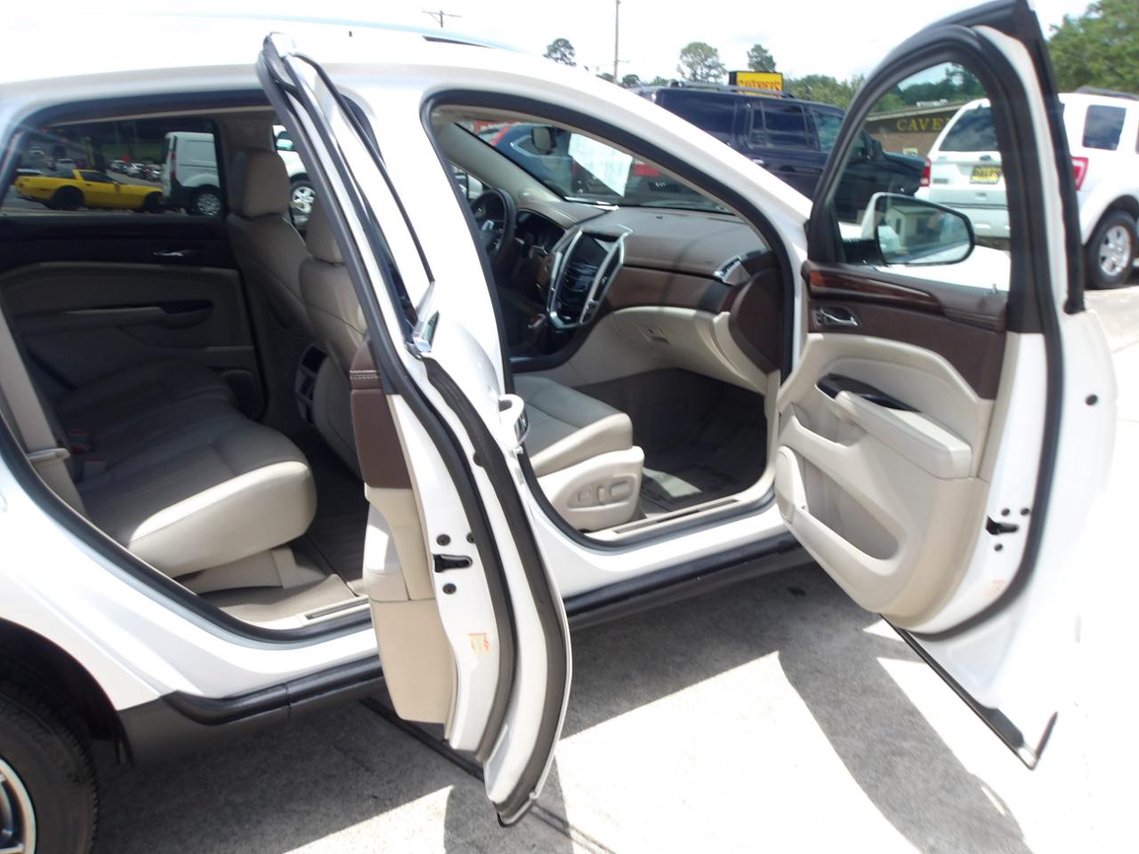 Cadillac SRX FWD 4dr Performance Collection 2016