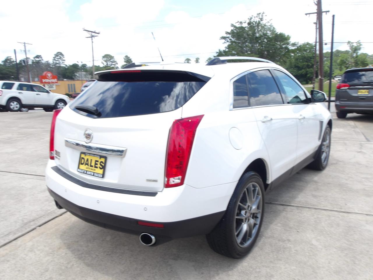 Cadillac SRX FWD 4dr Performance Collection 2016