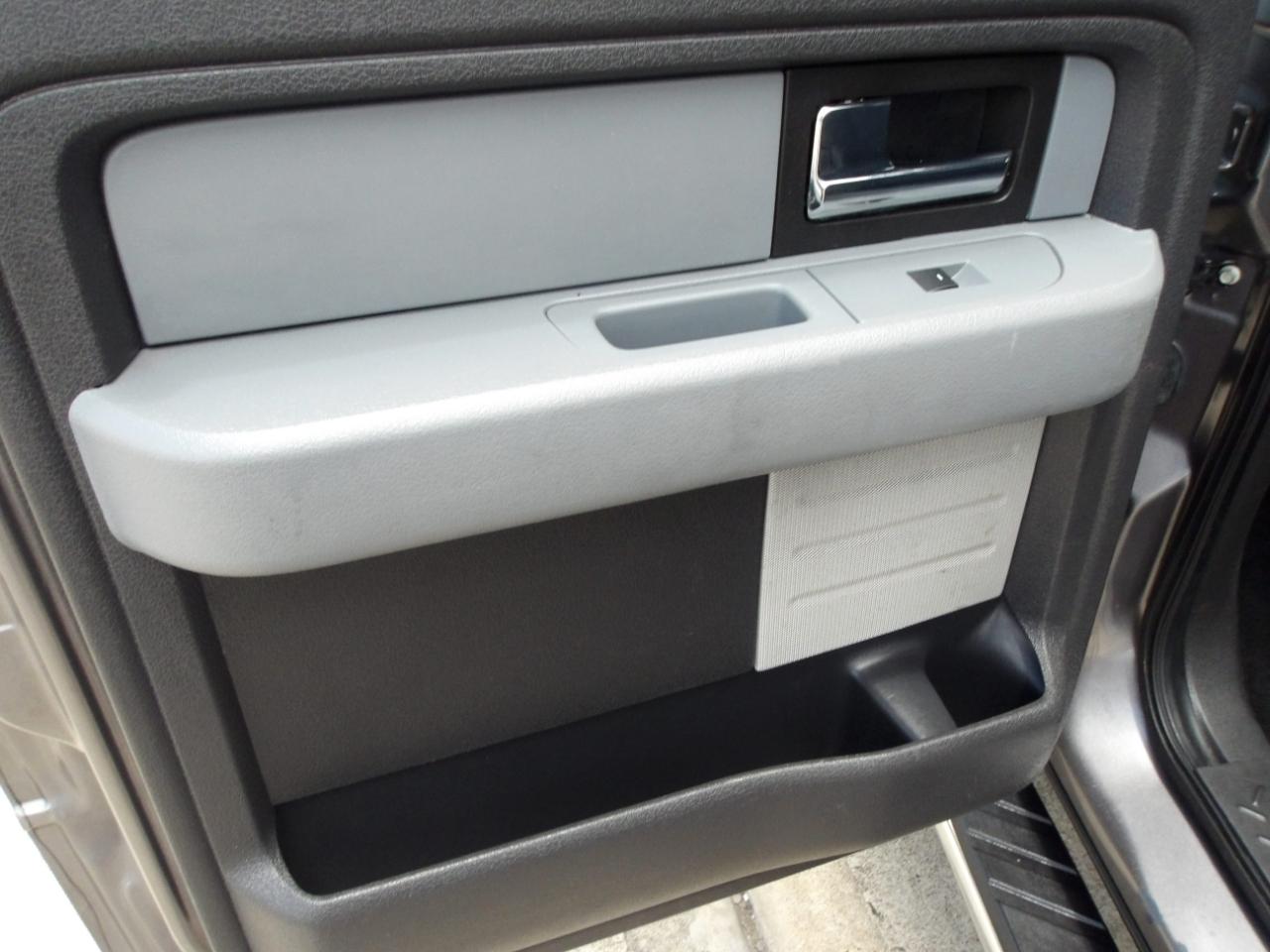 Ford F-150 2WD SuperCrew 145" XLT 2013