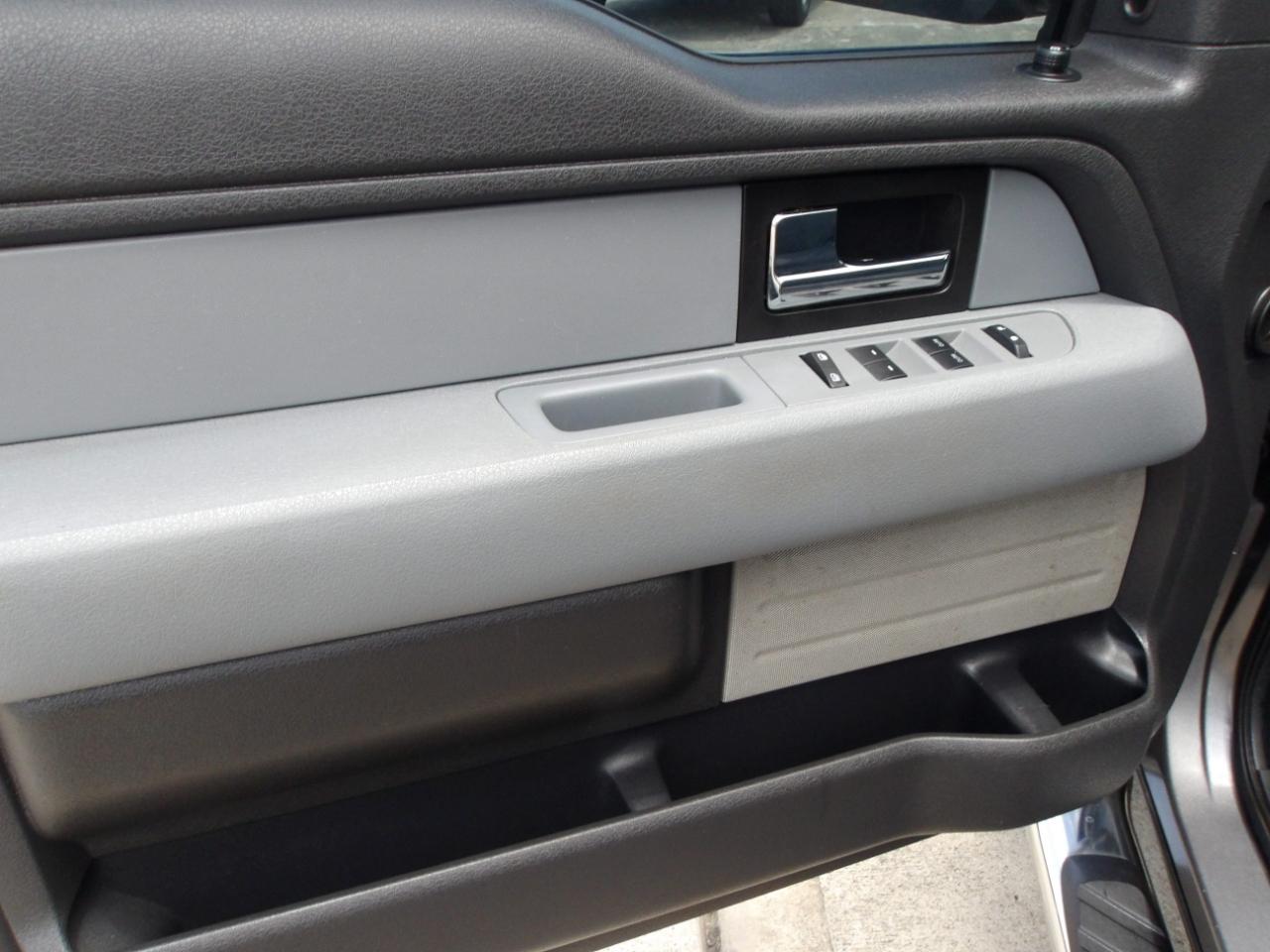 Ford F-150 2WD SuperCrew 145" XLT 2013