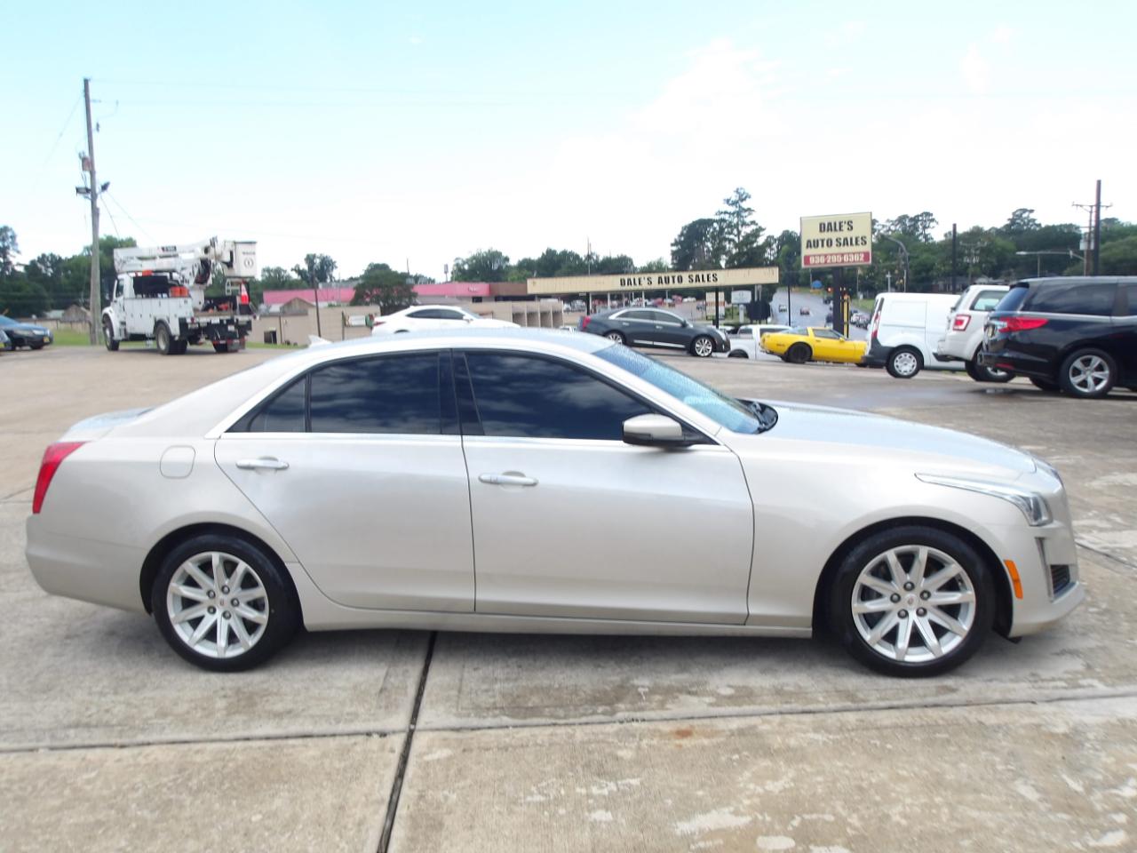 Cadillac CTS Sedan 4dr Sdn 2.0L Turbo Luxury RWD 2014
