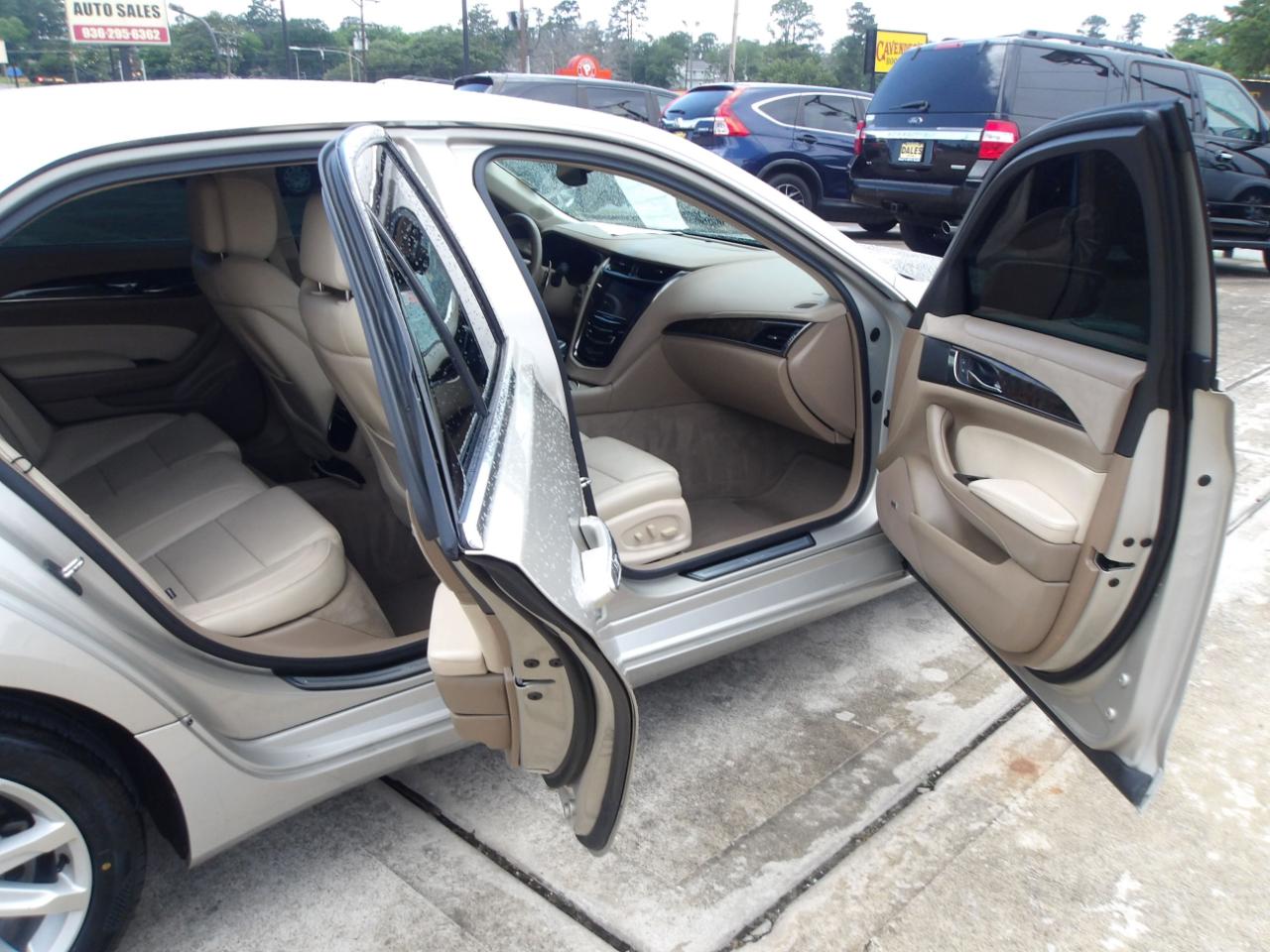 Cadillac CTS Sedan 4dr Sdn 2.0L Turbo Luxury RWD 2014