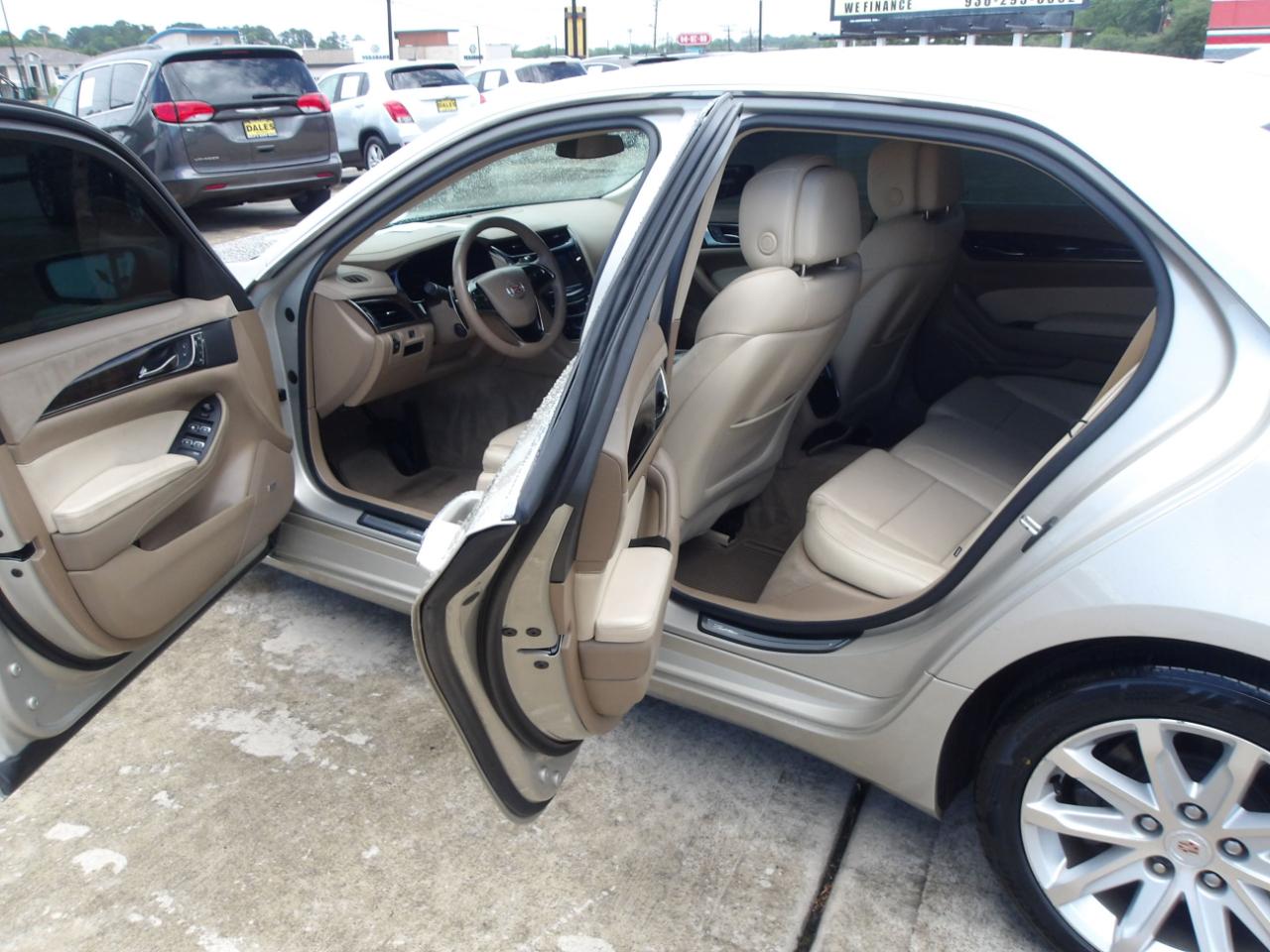Cadillac CTS Sedan 4dr Sdn 2.0L Turbo Luxury RWD 2014