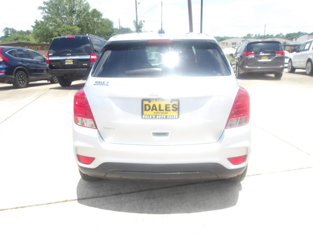 Chevrolet Trax FWD 4dr LS 2020