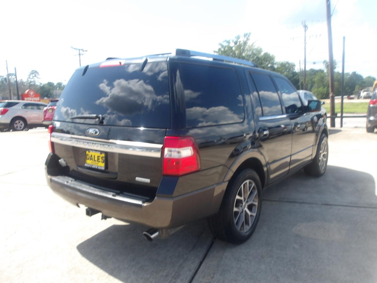 Ford Expedition 2WD 4dr King Ranch 2015