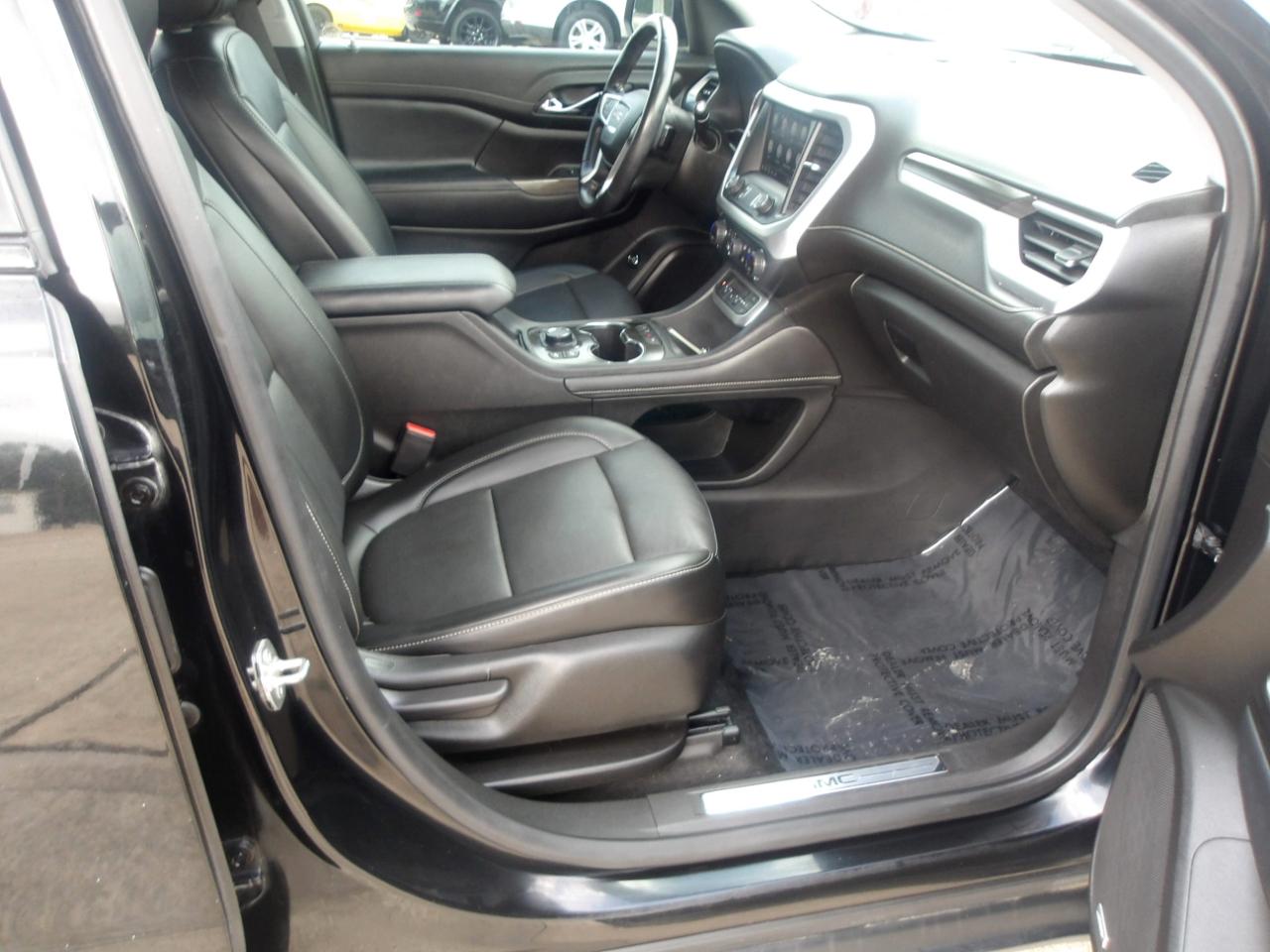 GMC Acadia FWD 4dr SLT 2021
