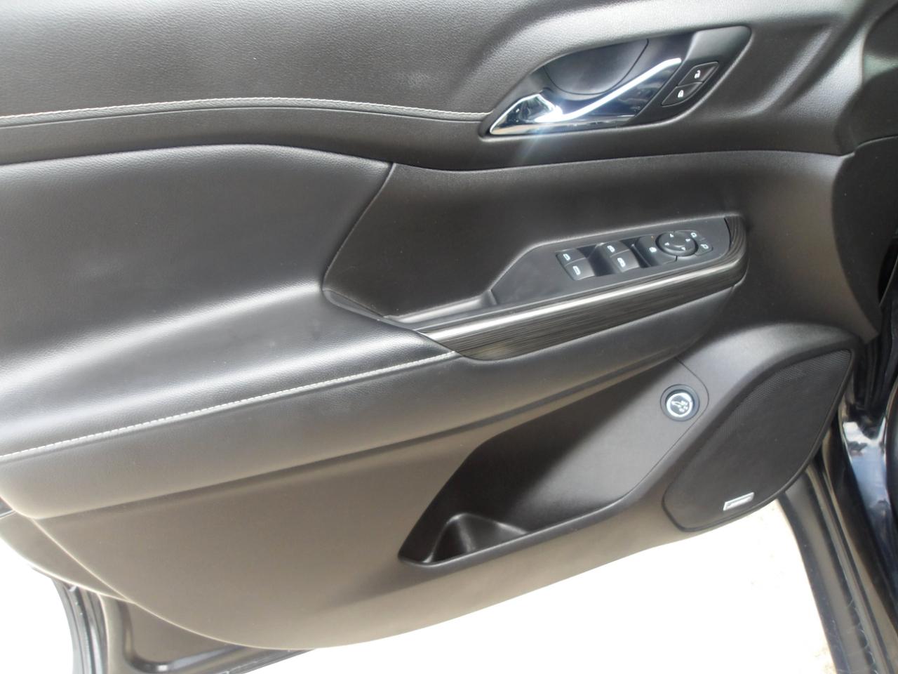 GMC Acadia FWD 4dr SLT 2021