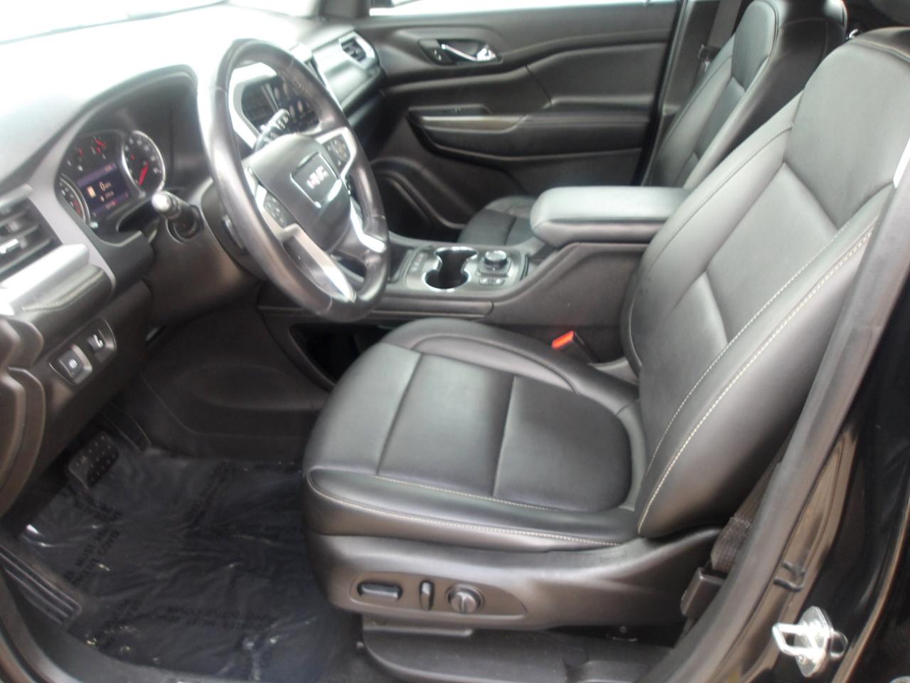 GMC Acadia FWD 4dr SLT 2021