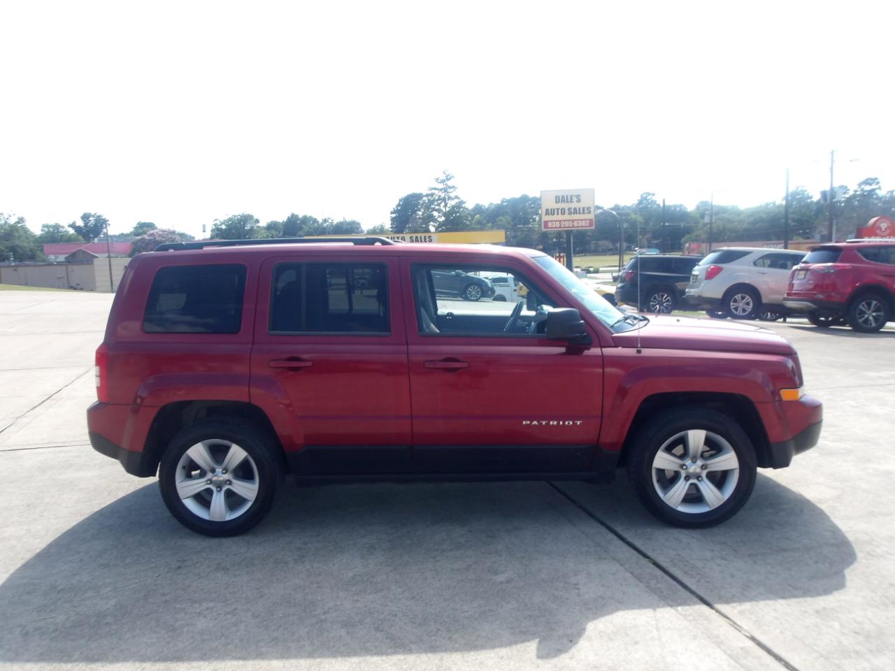 Jeep Patriot FWD 4dr Latitude 2014