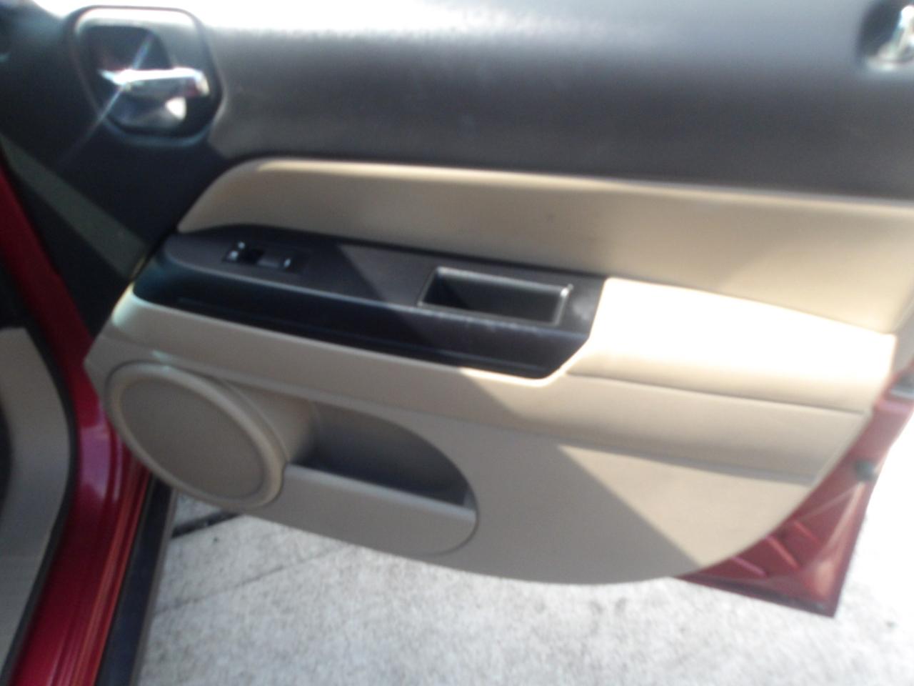 Jeep Patriot FWD 4dr Latitude 2014