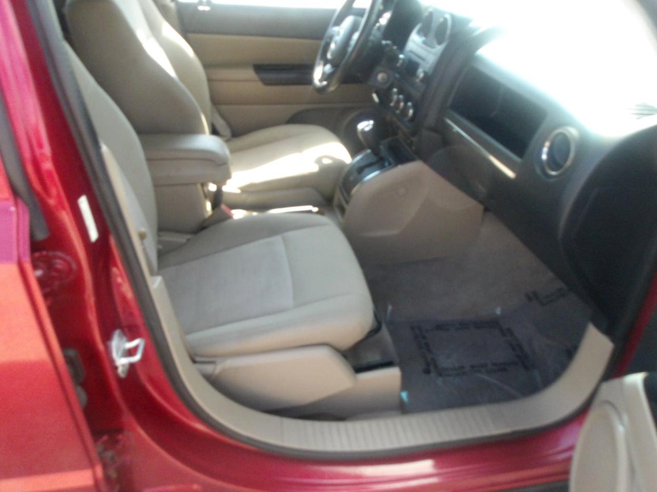 Jeep Patriot FWD 4dr Latitude 2014