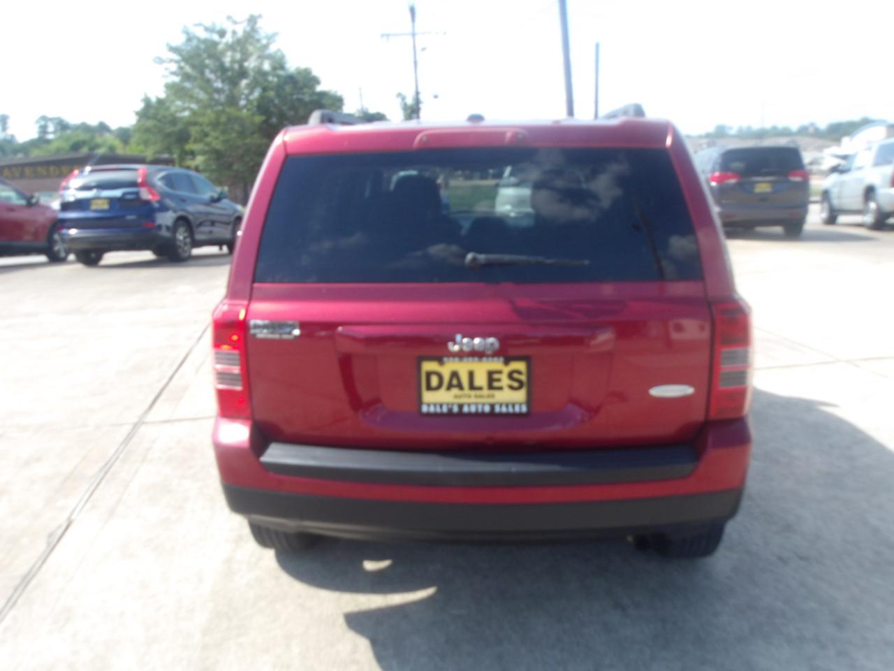 Jeep Patriot FWD 4dr Latitude 2014