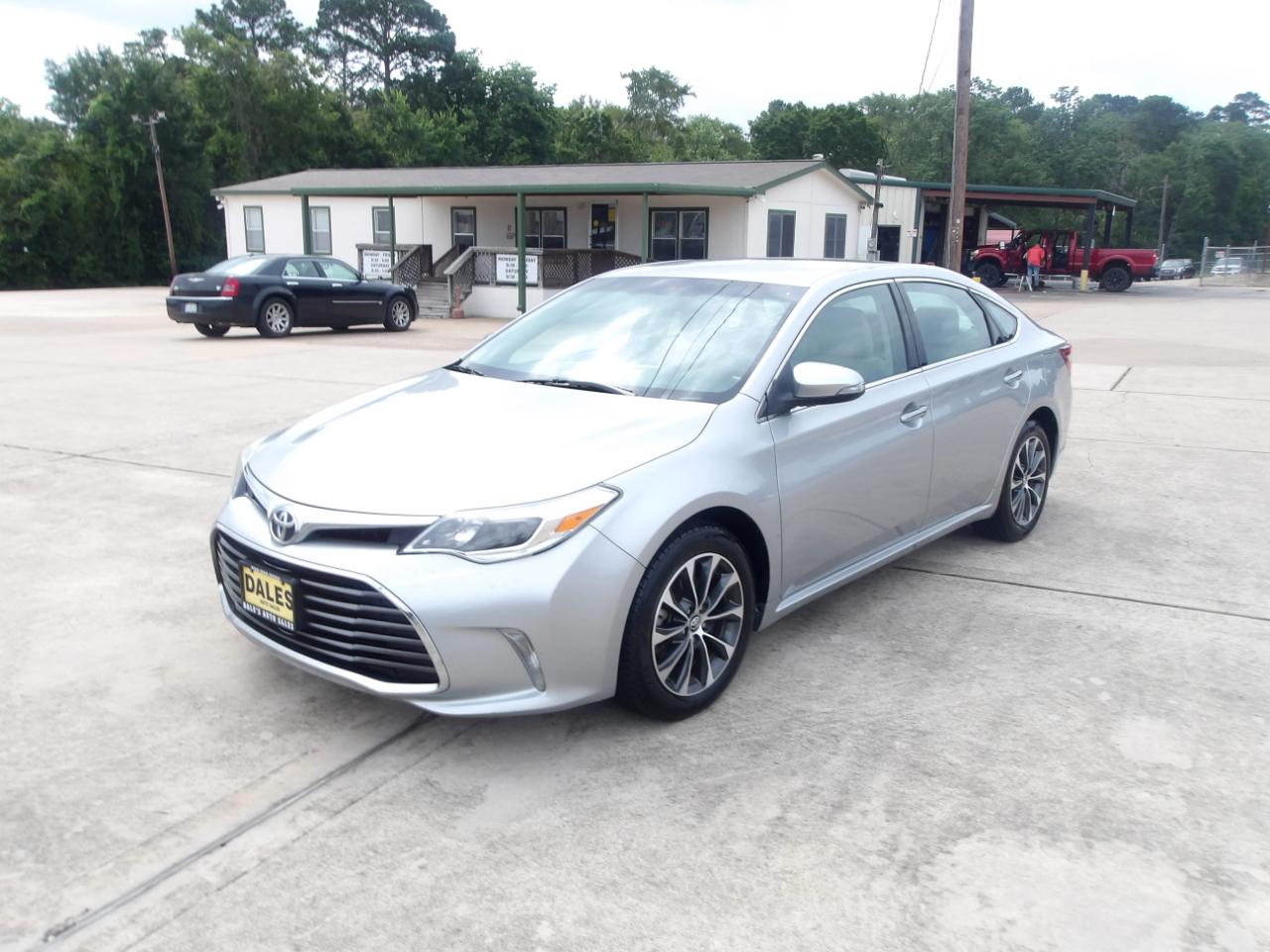 Toyota Avalon  2016