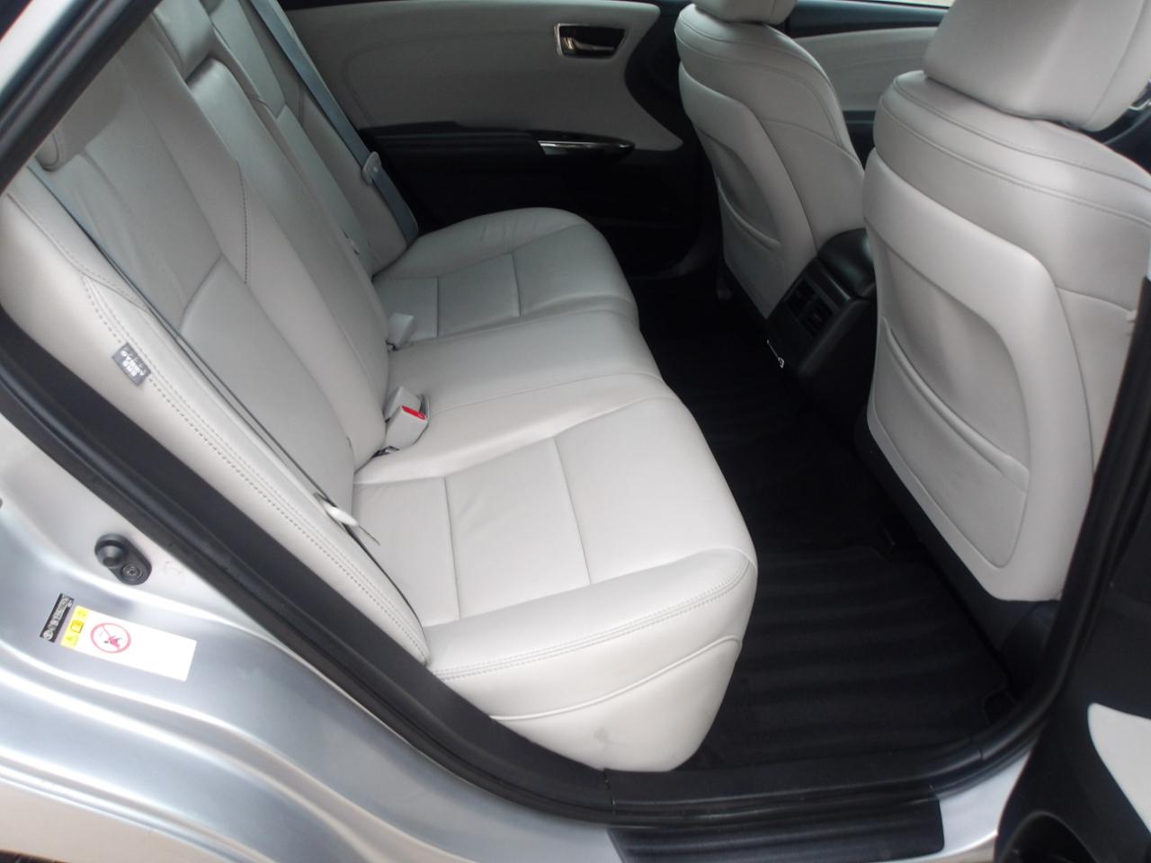 Toyota Avalon  2016
