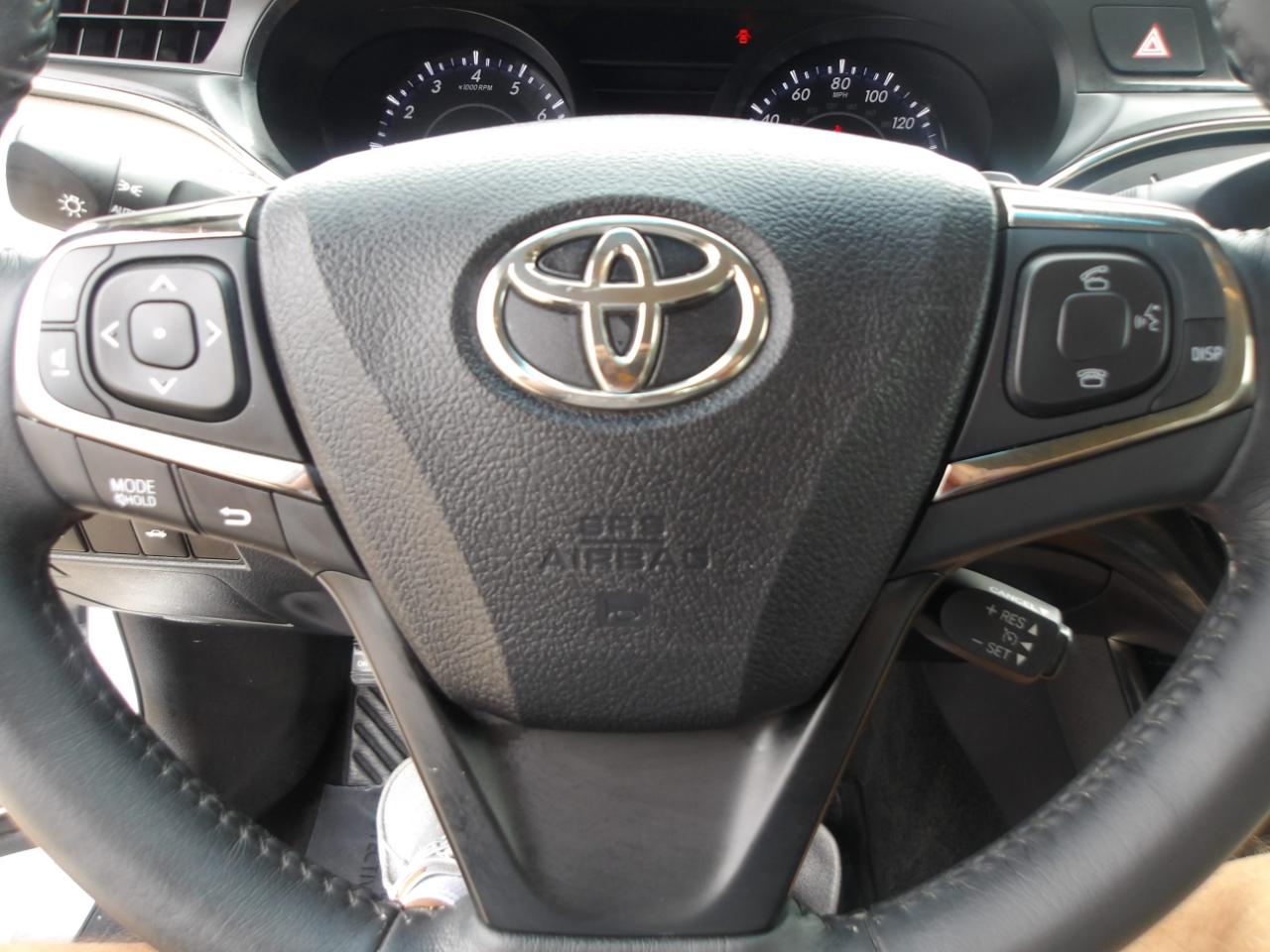 Toyota Avalon  2016