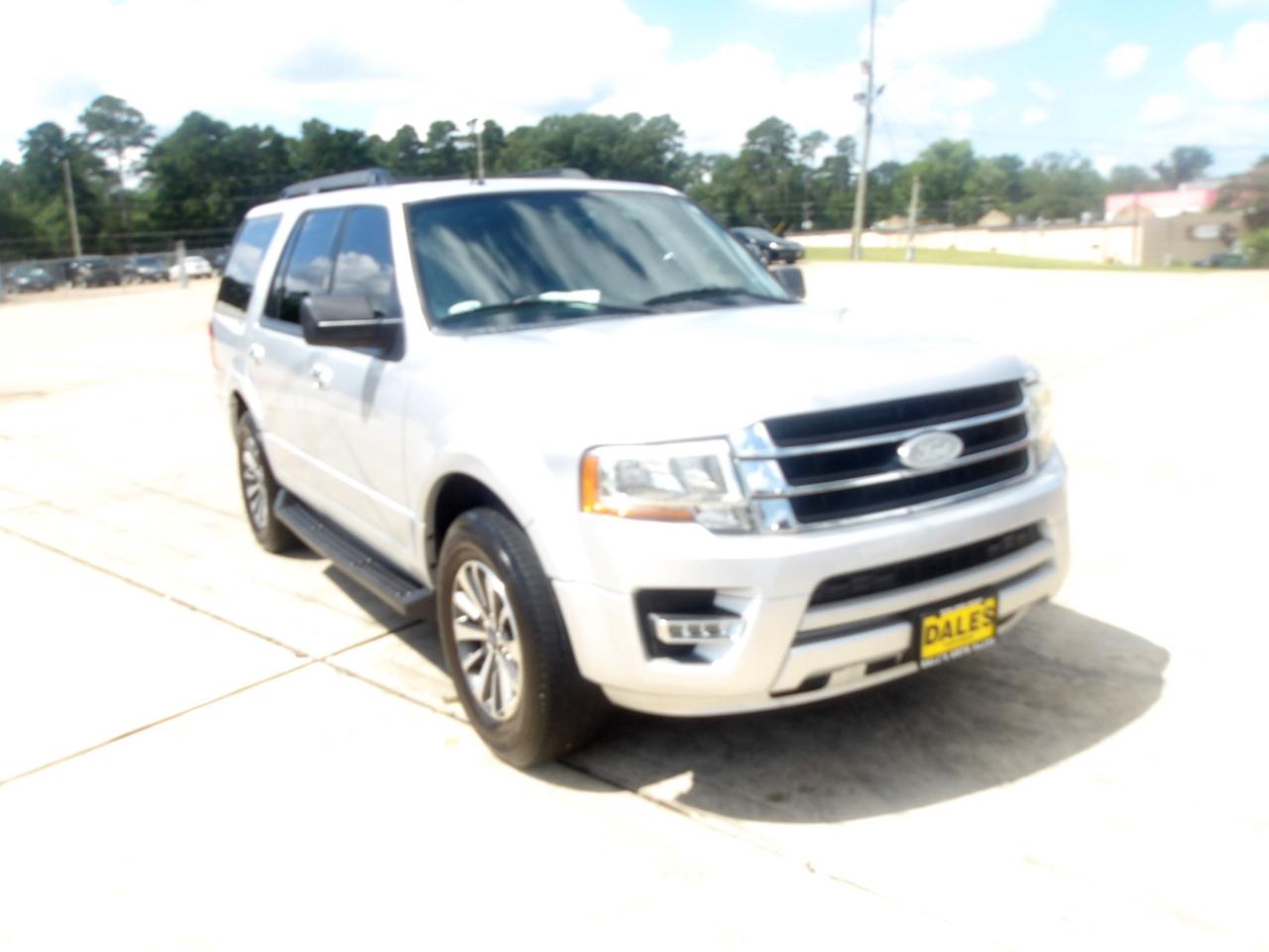 Ford Expedition 2WD 4dr XLT 2015