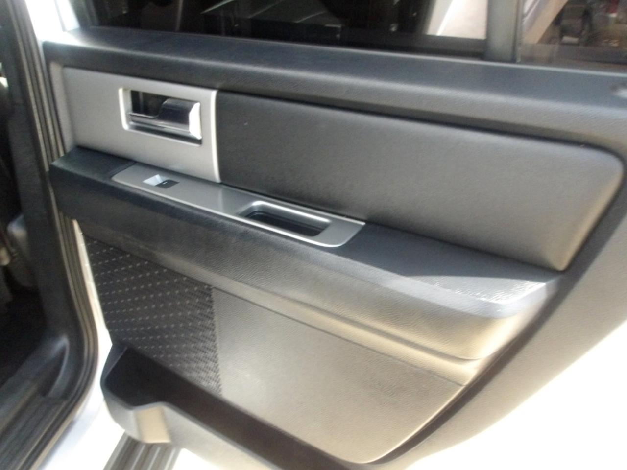 Ford Expedition 2WD 4dr XLT 2015