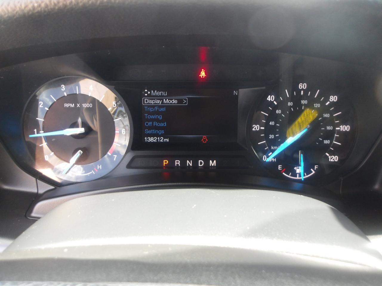 Ford Expedition 2WD 4dr XLT 2015
