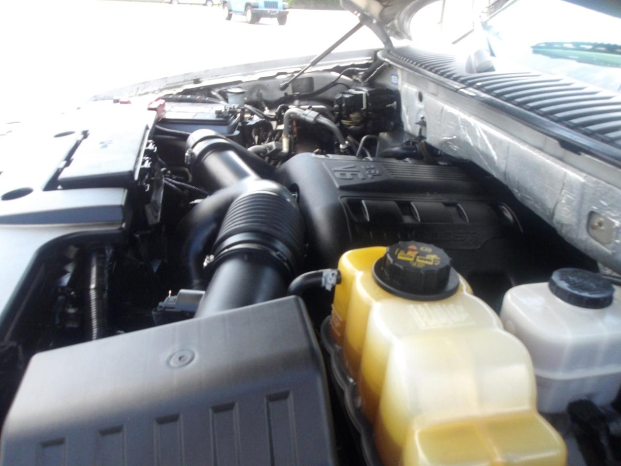 Ford Expedition 2WD 4dr XLT 2015