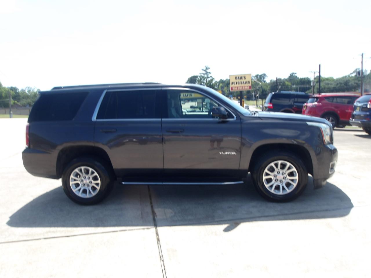 GMC Yukon 2WD 4dr SLE 2017