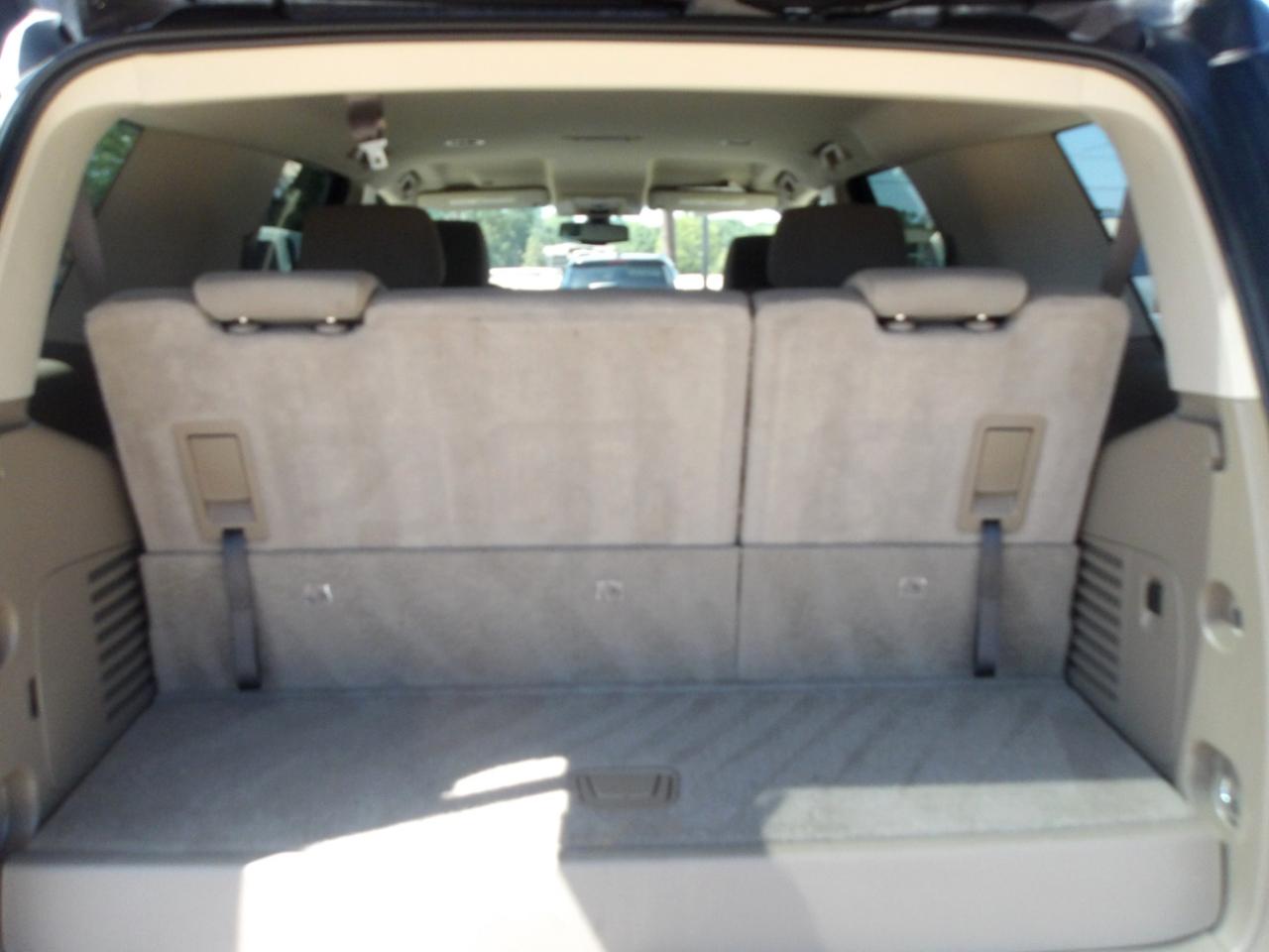 GMC Yukon 2WD 4dr SLE 2017
