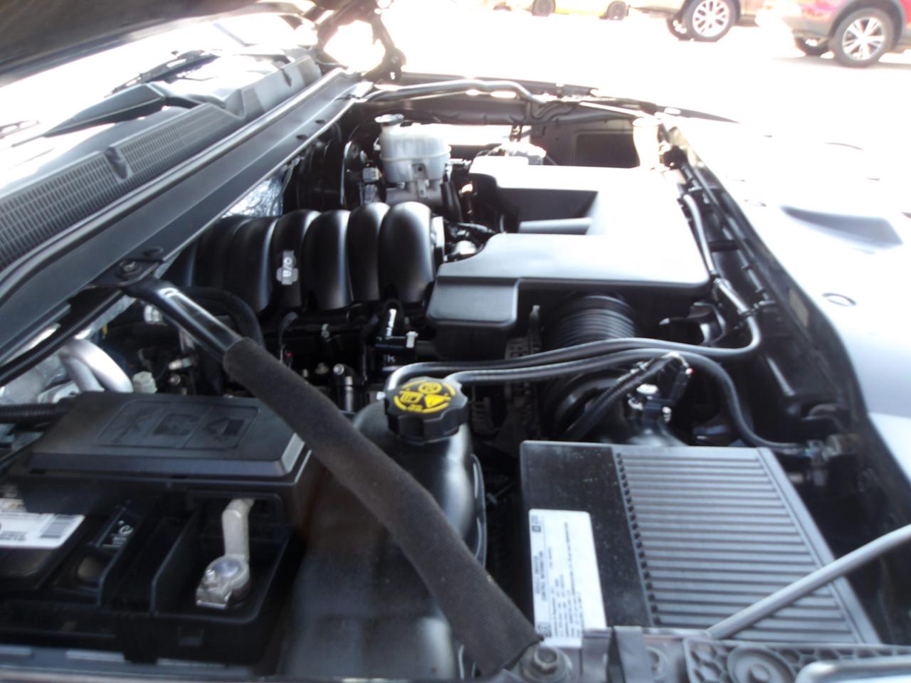 GMC Yukon 2WD 4dr SLE 2017