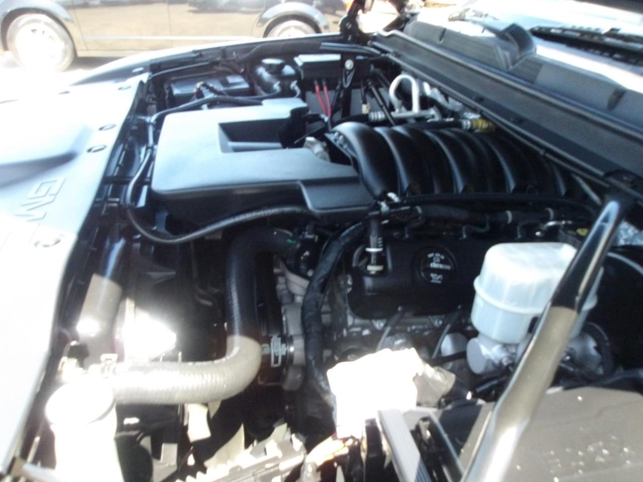 GMC Yukon 2WD 4dr SLE 2017