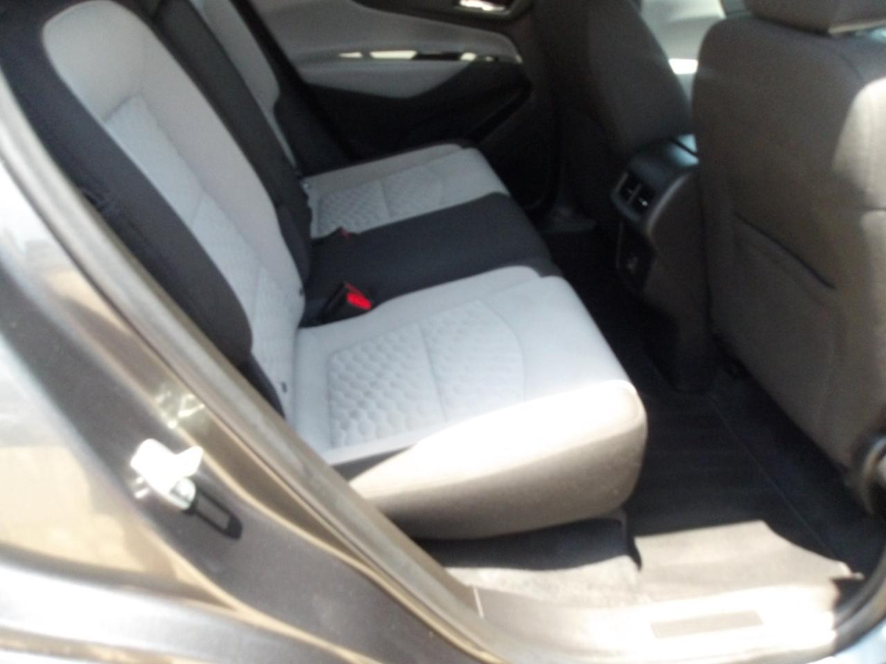 Chevrolet Equinox FWD 4dr LS w/1LS 2020