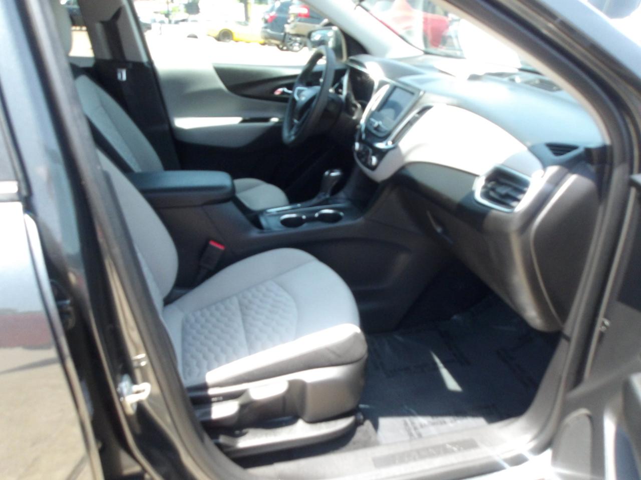 Chevrolet Equinox FWD 4dr LS w/1LS 2020