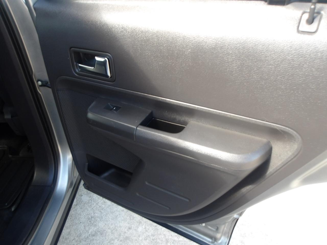 Ford Edge 4dr SEL FWD 2008