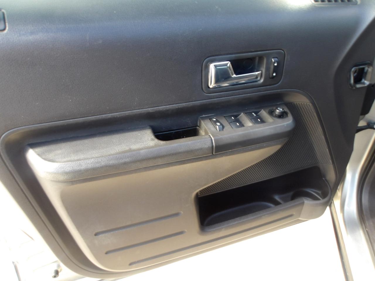 Ford Edge 4dr SEL FWD 2008