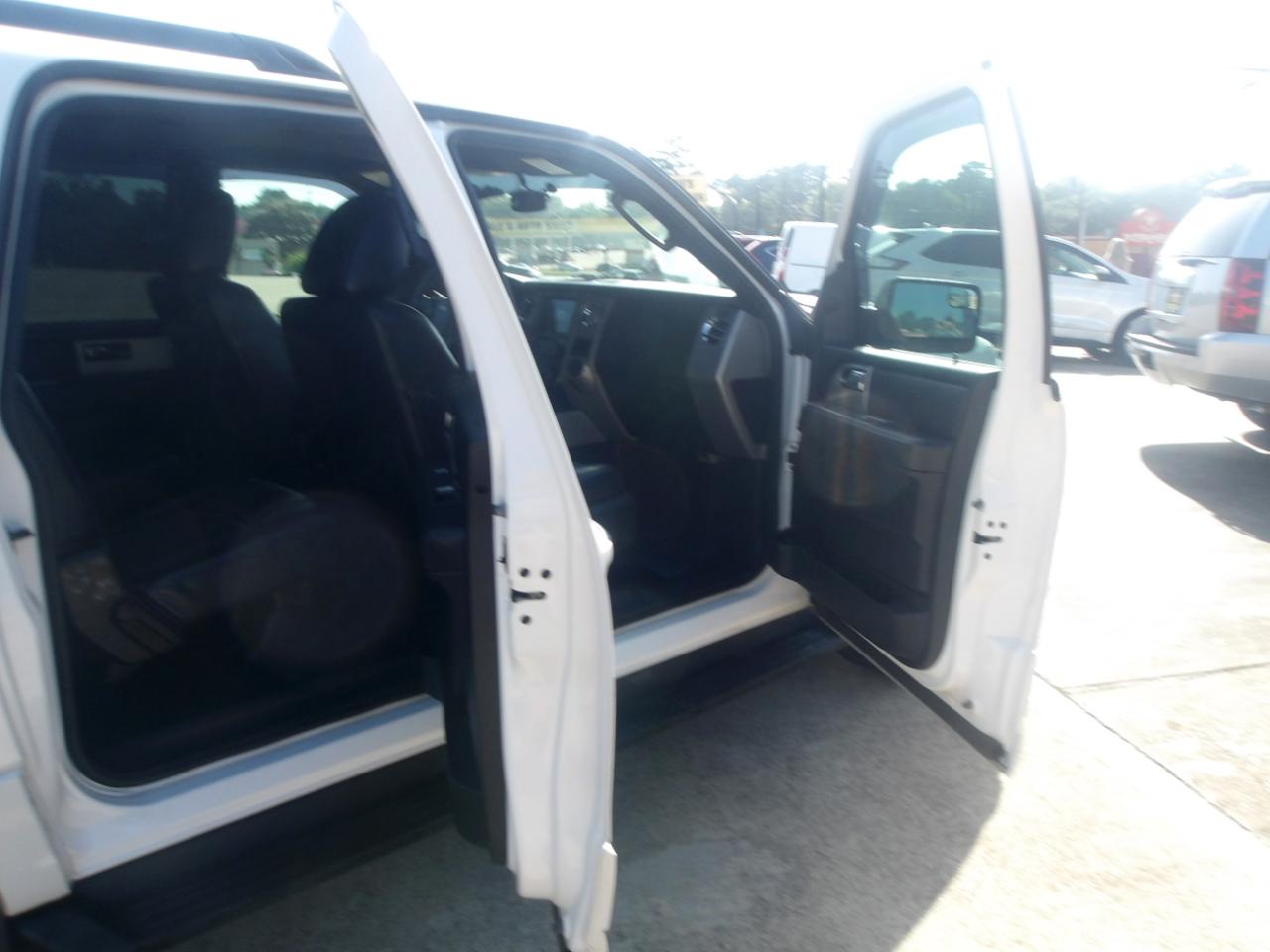 Ford Expedition EL EL XLT 2WD 2017